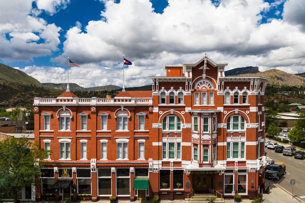 ヒストリック ストラター ホテル 写真