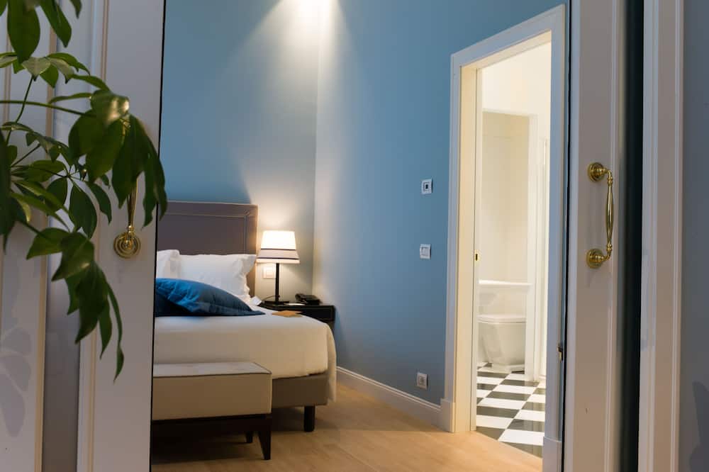 トゥリン パレス ホテル 写真