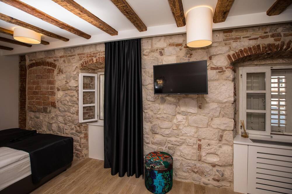 ホステル スパラタス 写真