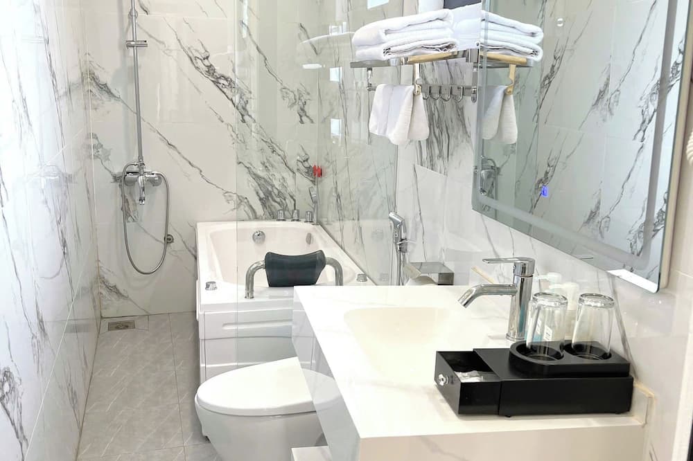 ケミノイバイ空港ホテル 写真