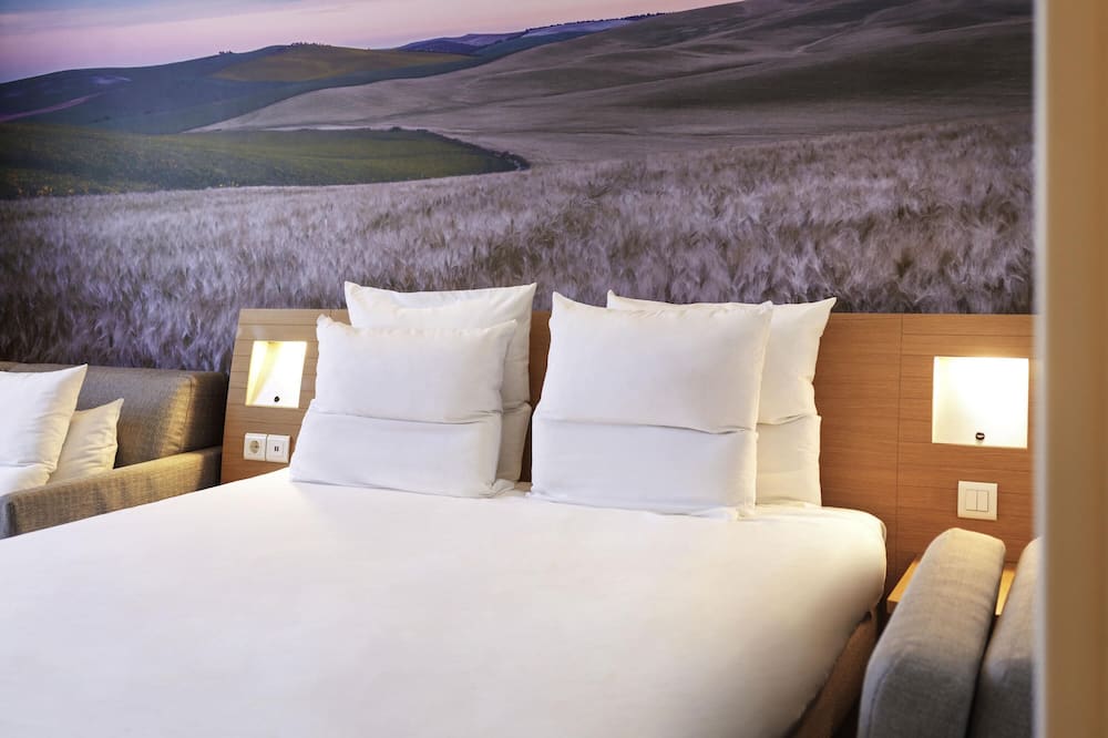 ノボテル セビリア 写真