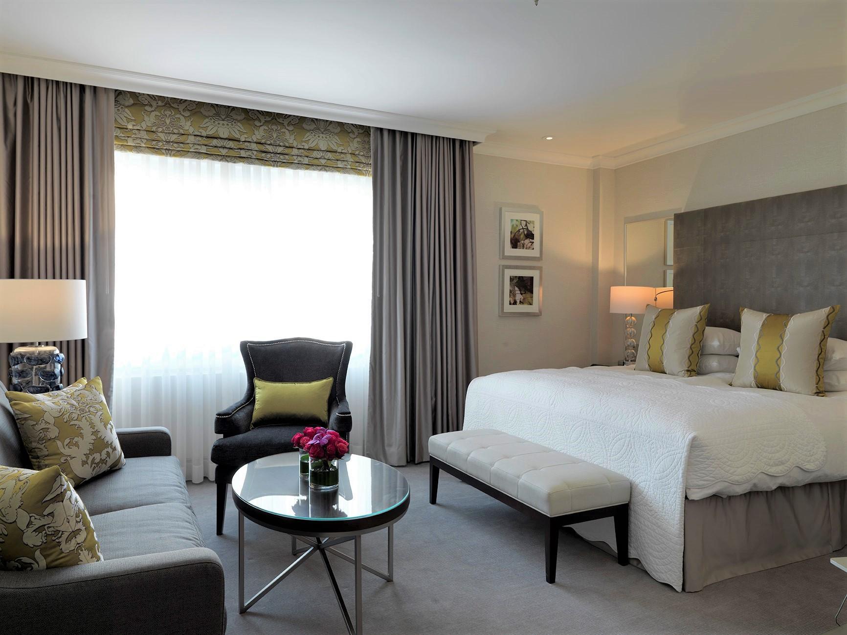 ホテル コンチネンタル 写真