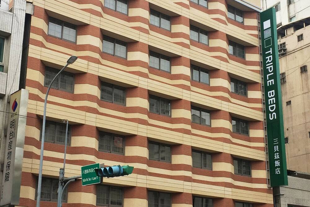 グリーン ワールド トリプルベッズ ホテル 写真