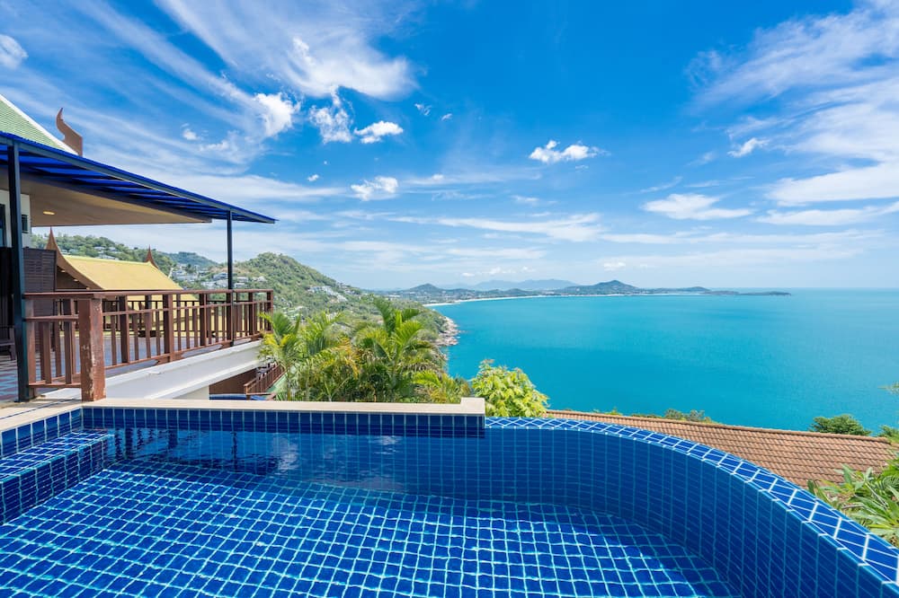 サンダルウッド ラグジュアリー ヴィラズ 写真