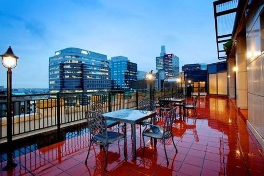 ザ グレース ホテル 写真