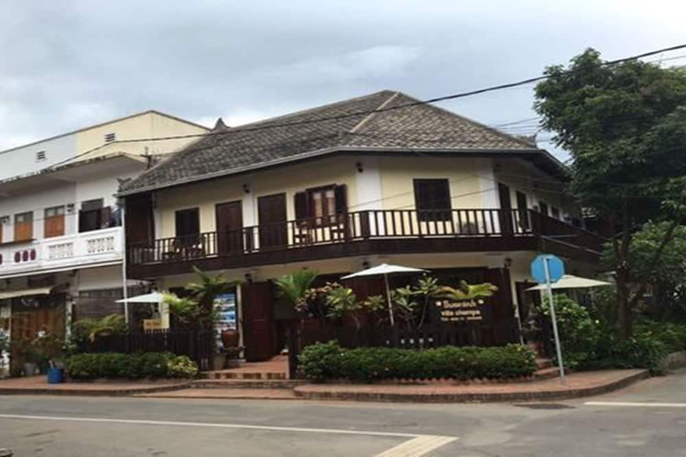 ルアンパバーン チャンパ ヴィラ 写真