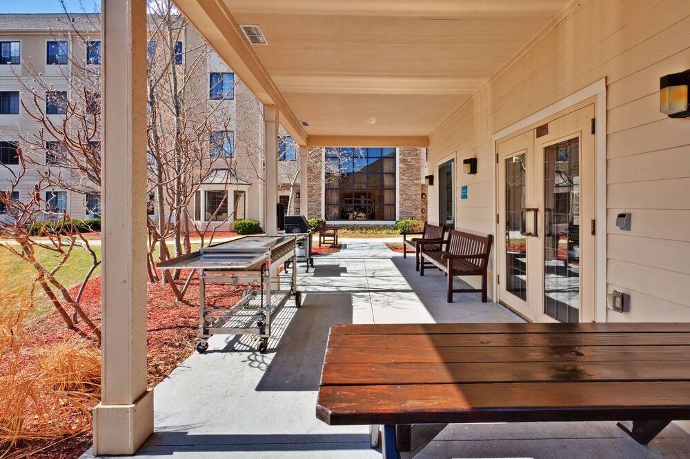 Staybridge Suites Glenview By IHG 写真