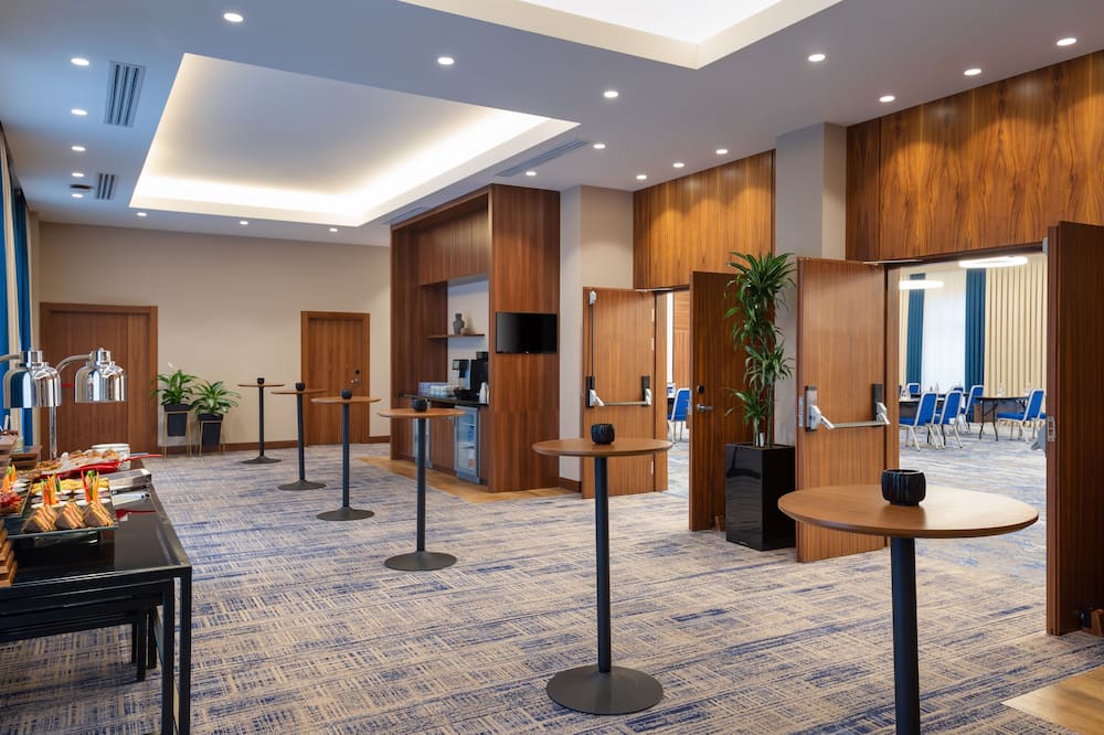 コートヤード バイ マリオット タシケント 写真