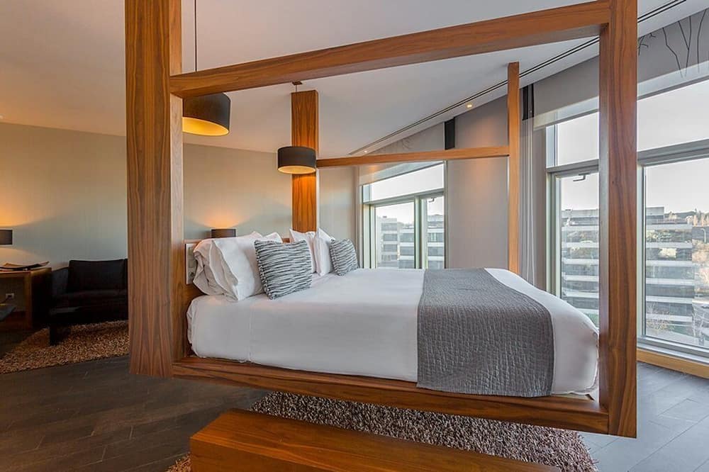 ユーロスターズ マドリード コングレス 写真