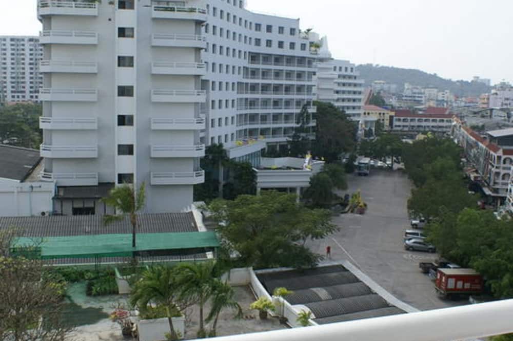 ロイヤル ツインズ ホテル 写真