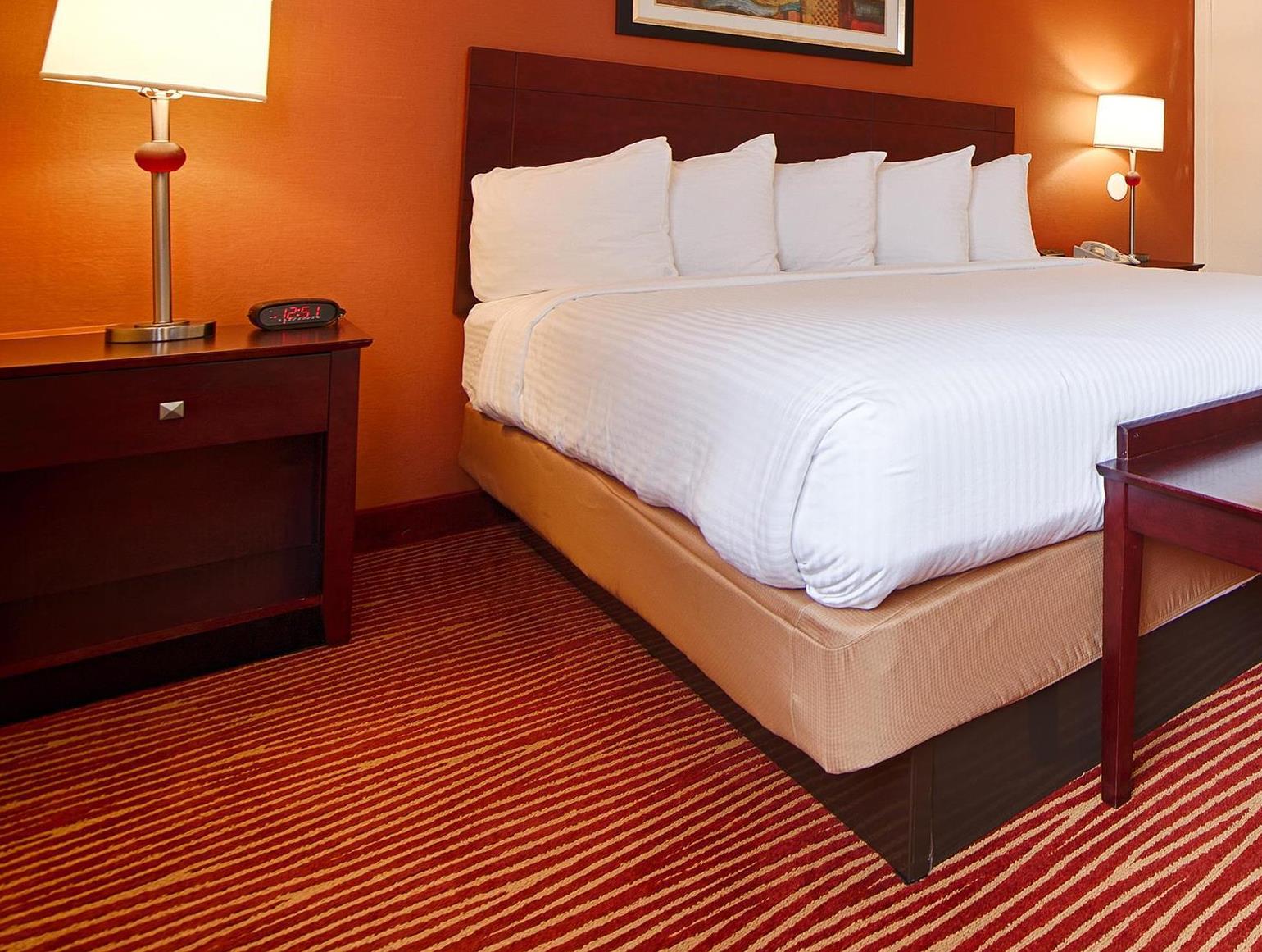 ホテル ボストン 写真