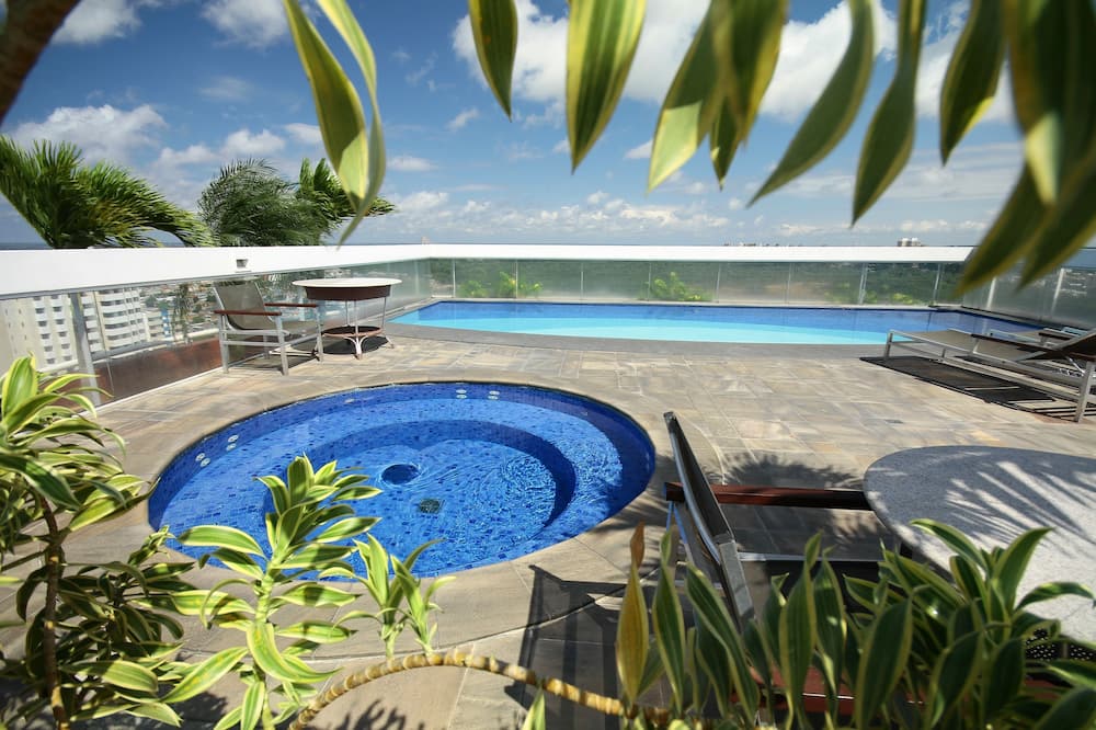 ホテル ミレニアム 写真