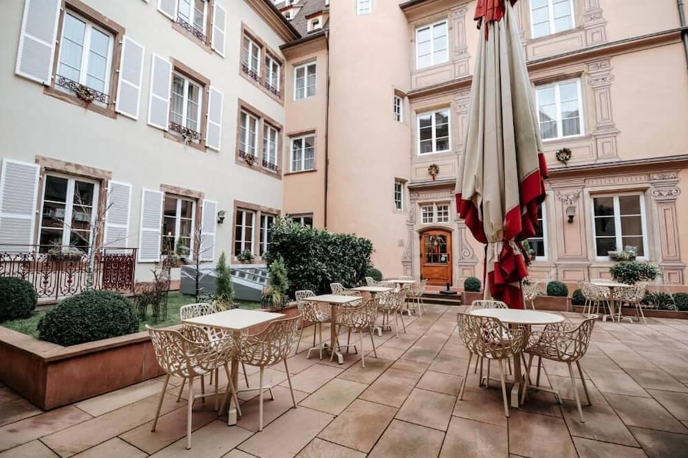 ホテル ＆ スパ ル ブクリア ドール 写真