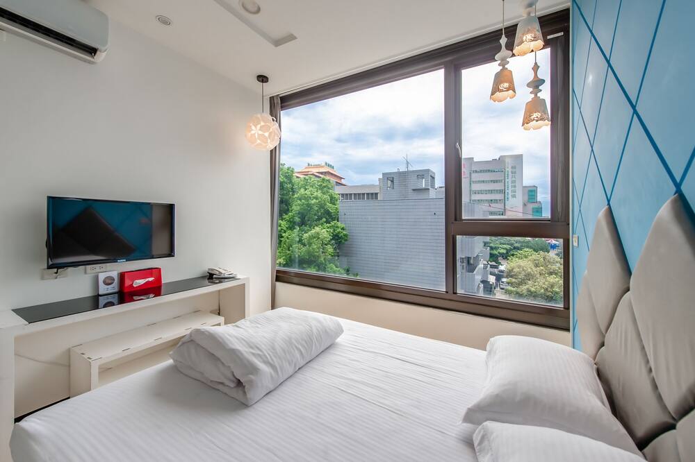 Lightness Hotel 写真