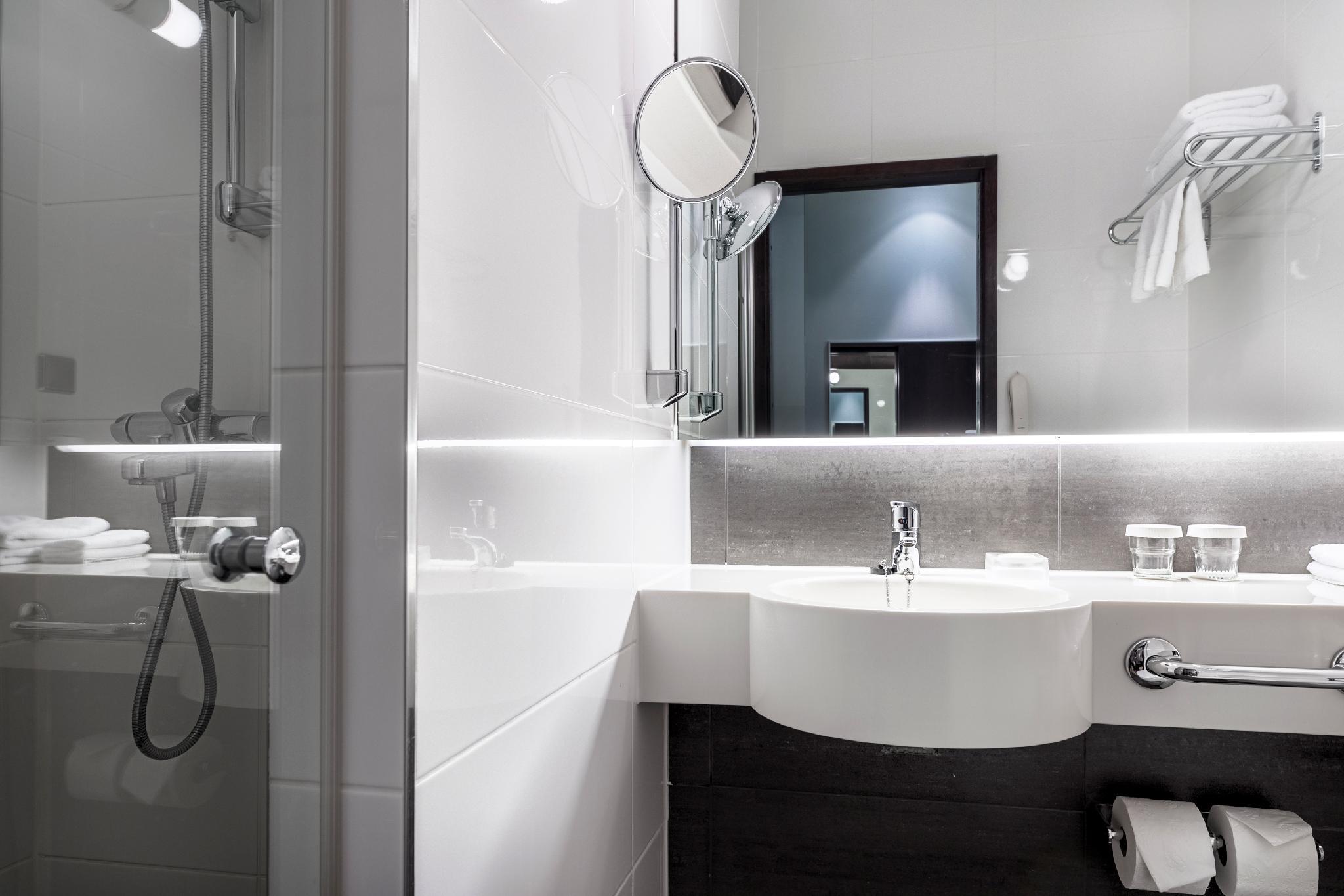 ヒルトン ヘルシンキ カラスタヤトルッパ 写真