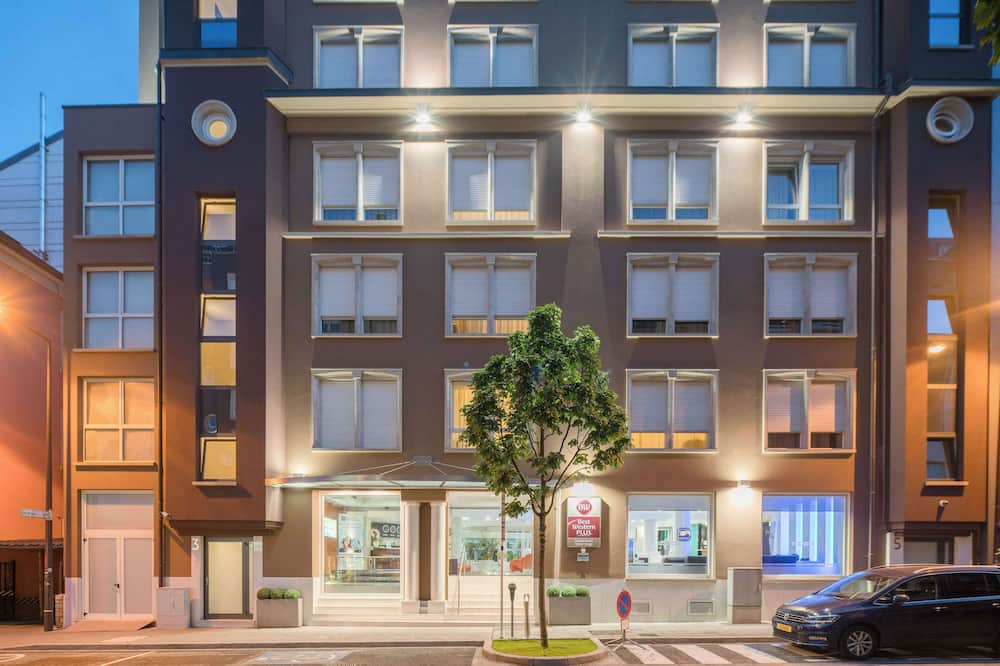 ベストウエスタン プラス グランド ホテル ビクトル ユーゴー 写真