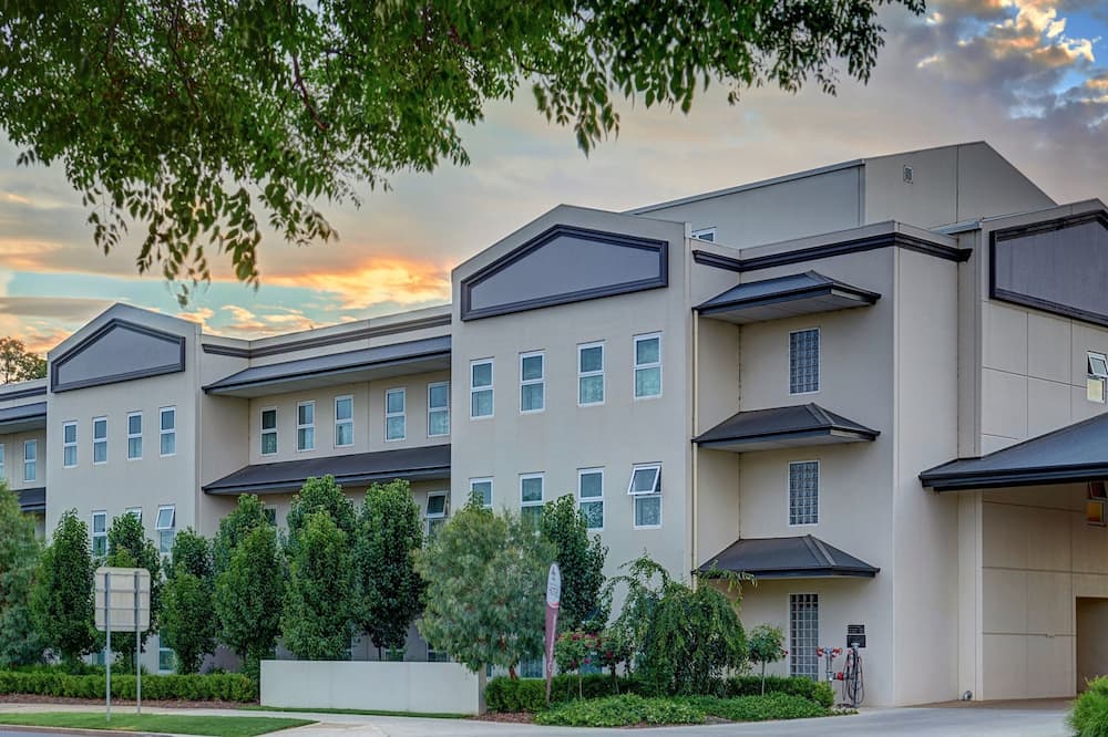 インターナショナル ホテル ウォガ ウォガ 写真