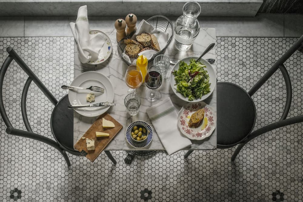 ザ スパロー ホテル 写真