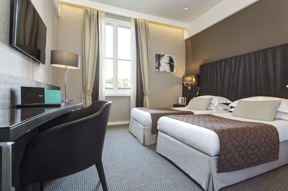 ホテル アルテミデ 写真