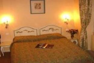 レ キャトル ドーファン 写真