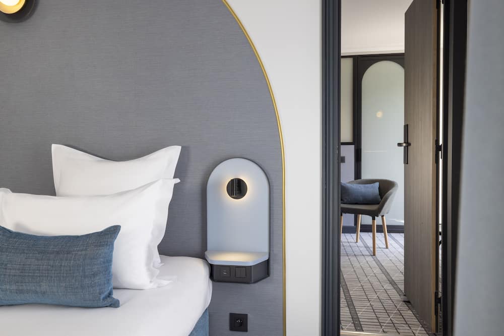 ホテル ドゥ フランス ガル ドゥ リヨン バスティーユ 写真