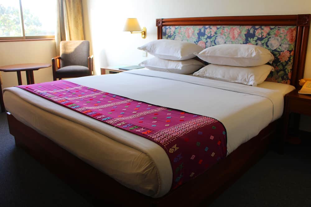 アルファ ホテル 写真