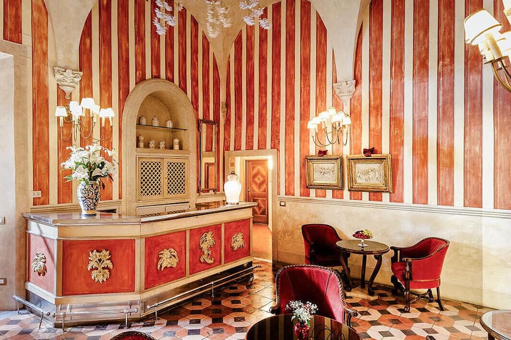 ホテル パラッツォ ダル ボルゴ 写真