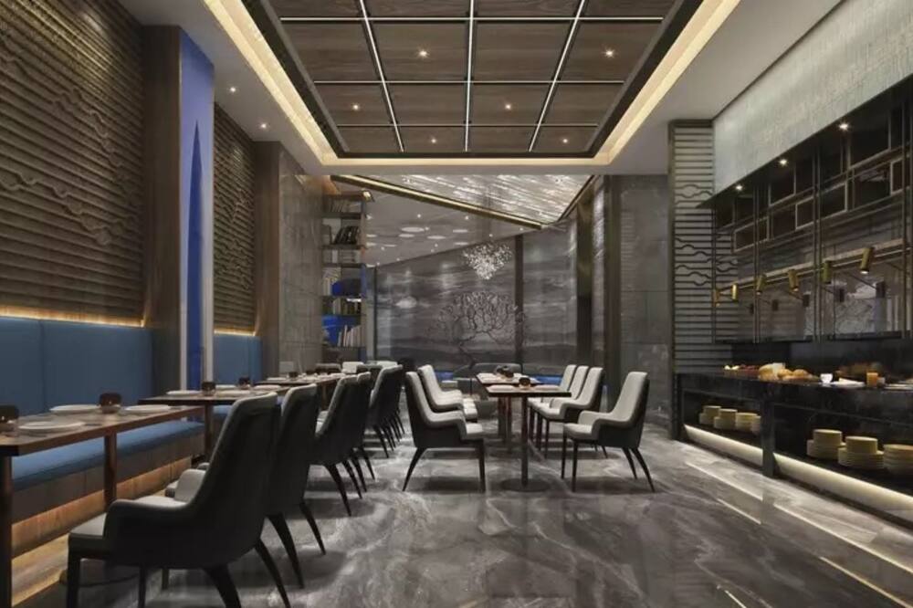 ナイーブ S ホテル 写真