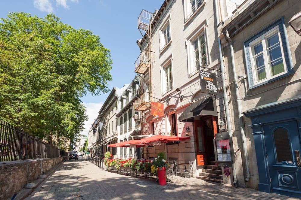 Auberge Place d'Armes - Par Aneyro 写真