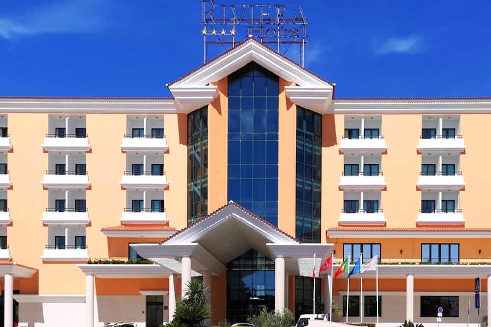 Riviera Hotel 写真