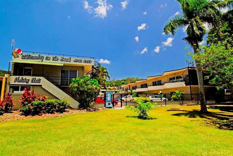 ホイットサンデー オン ザ ビーチ 写真