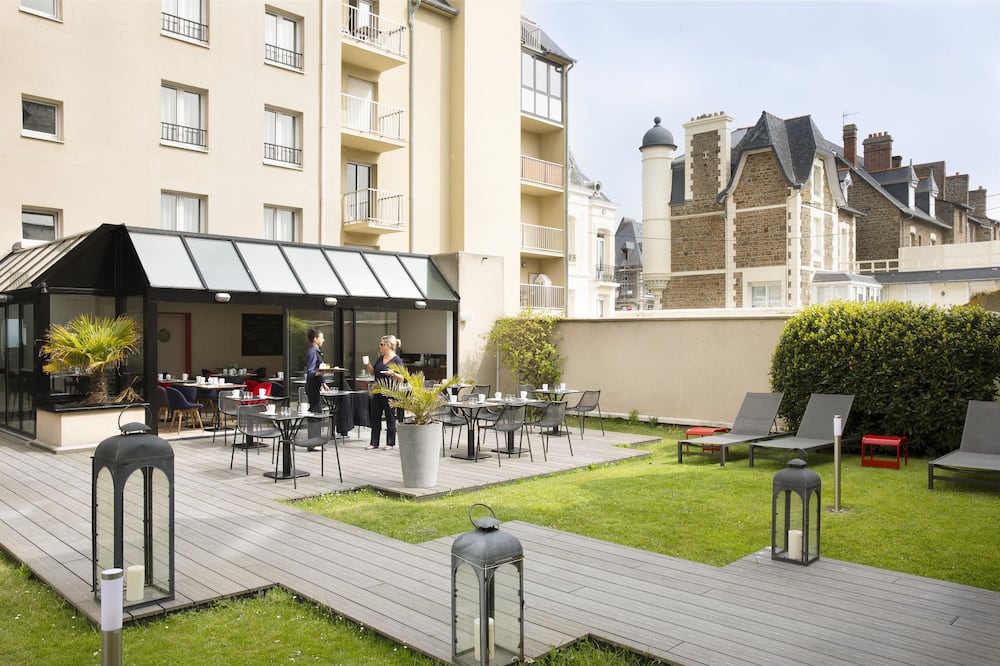 エスカル オセアニア サン マロ 写真