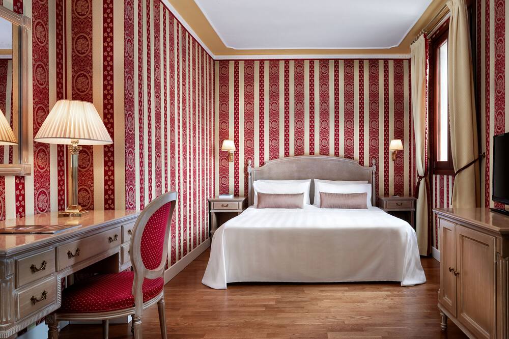 シーナ パラッツォ サンタンジェロ 写真