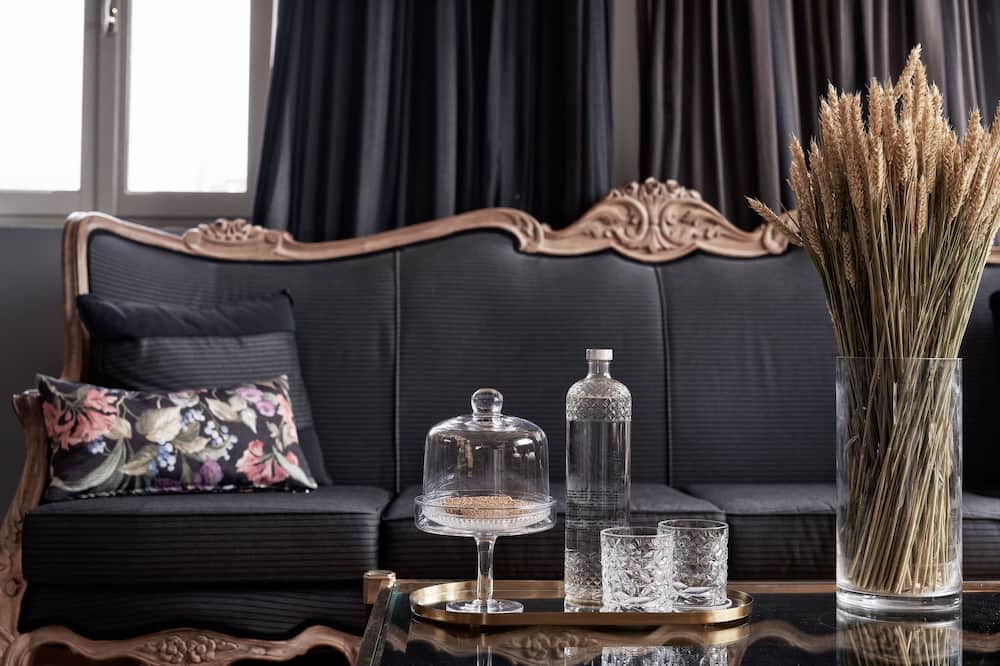 エンポリコン アテネ ホテル 写真