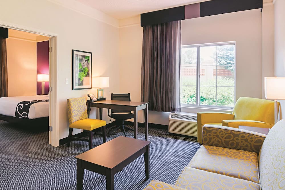 ラ キンタ イン & スイーツ バイ ウィンダム デンバー エアポート DIA 写真