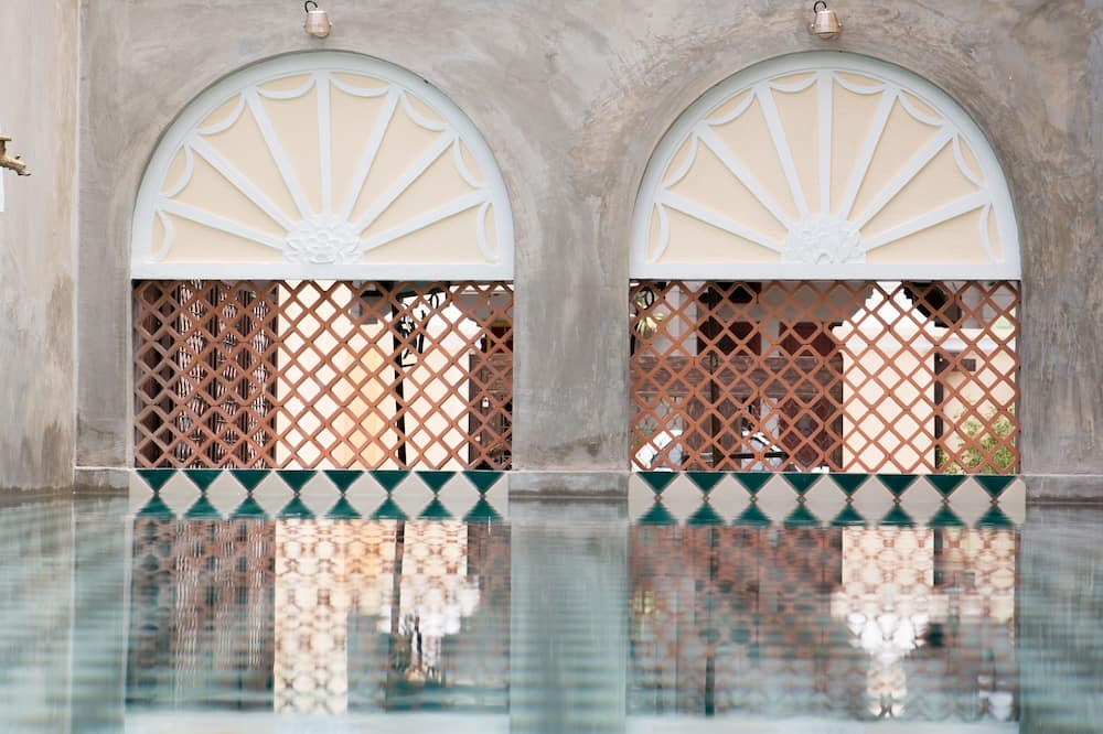 ジャウィ ペラナカン マンション 写真