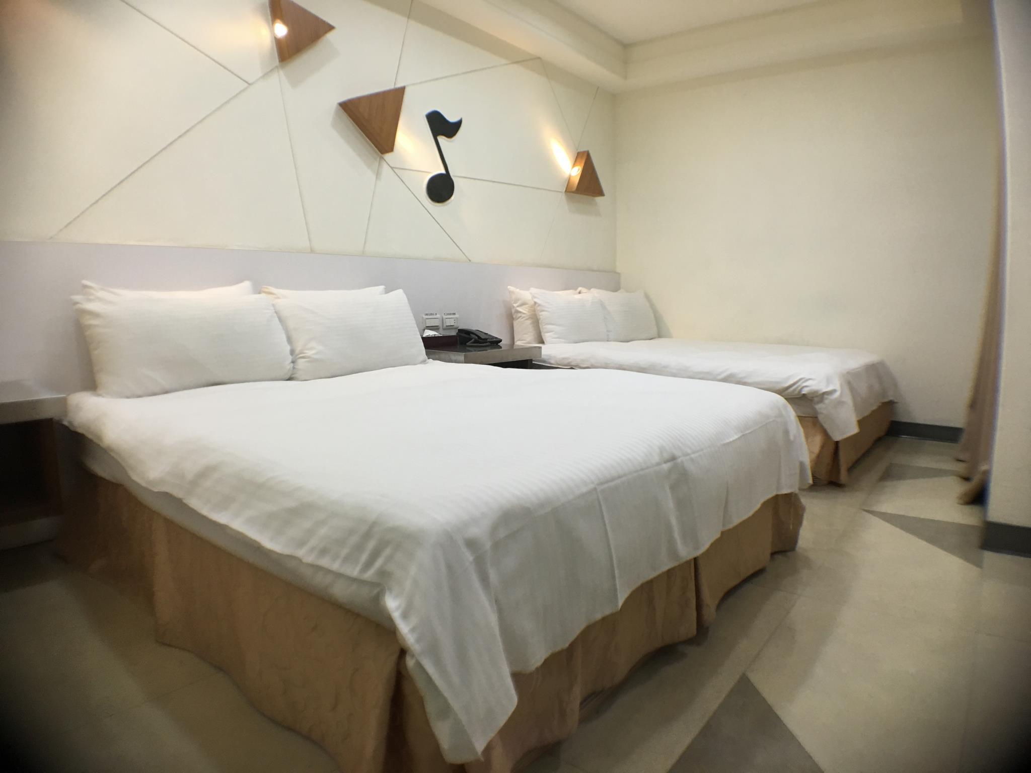 ジャイアント リッチ キング プラザ ホテル 写真