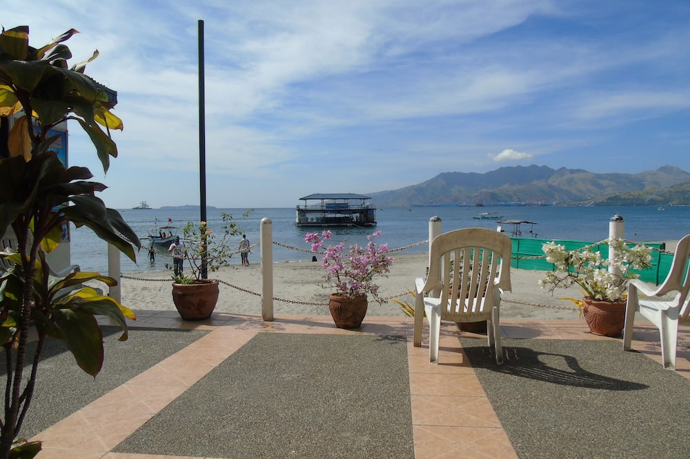 ブルー ロック ビーチ リゾート 写真