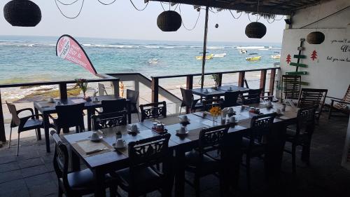 Coral Seas Beach Hikkaduwa 写真