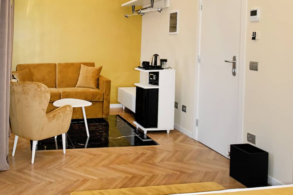 ホテル カラヴィータ 写真