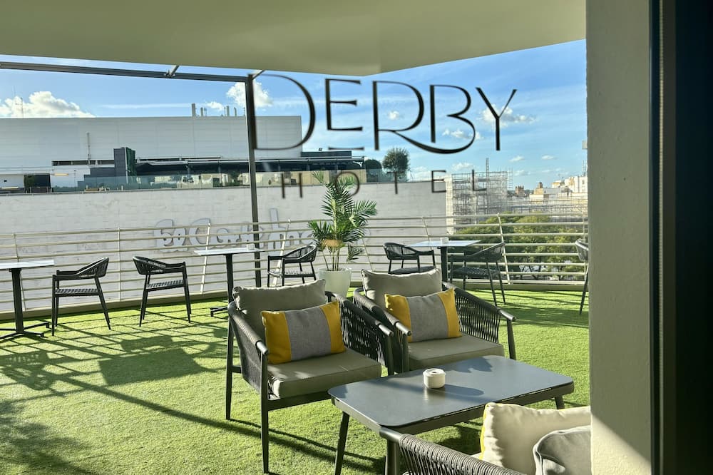 ホテル ダービー セヴィラ 写真