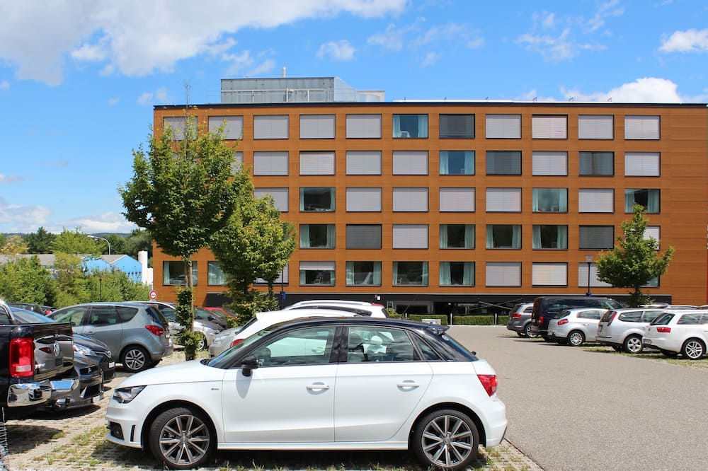 ホリデイ イン エクスプレス チューリッヒ エアポート バイ IHG 写真