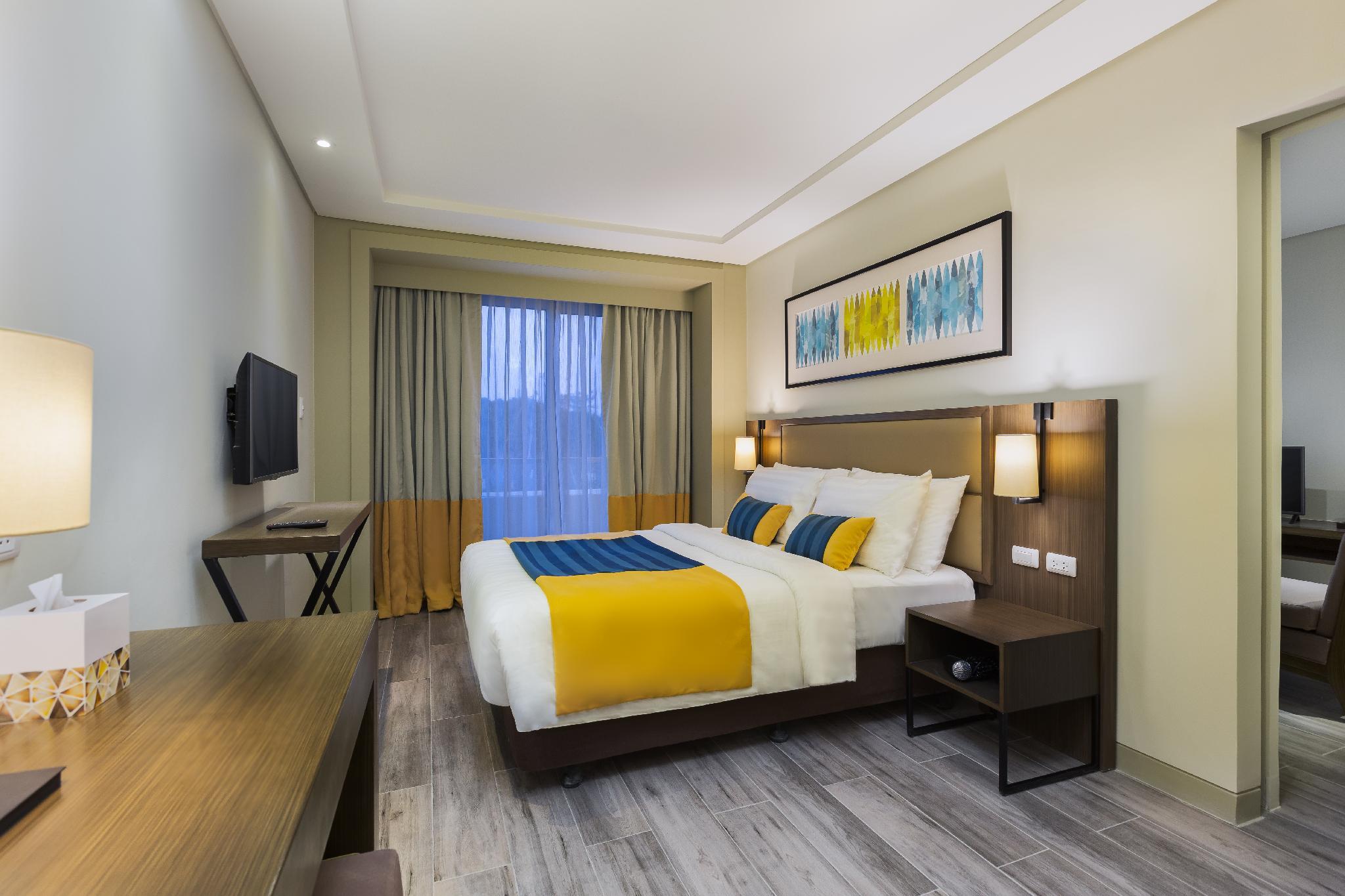 ベルモント ホテル ボラカイ ニア ニューコースト ビーチ 写真