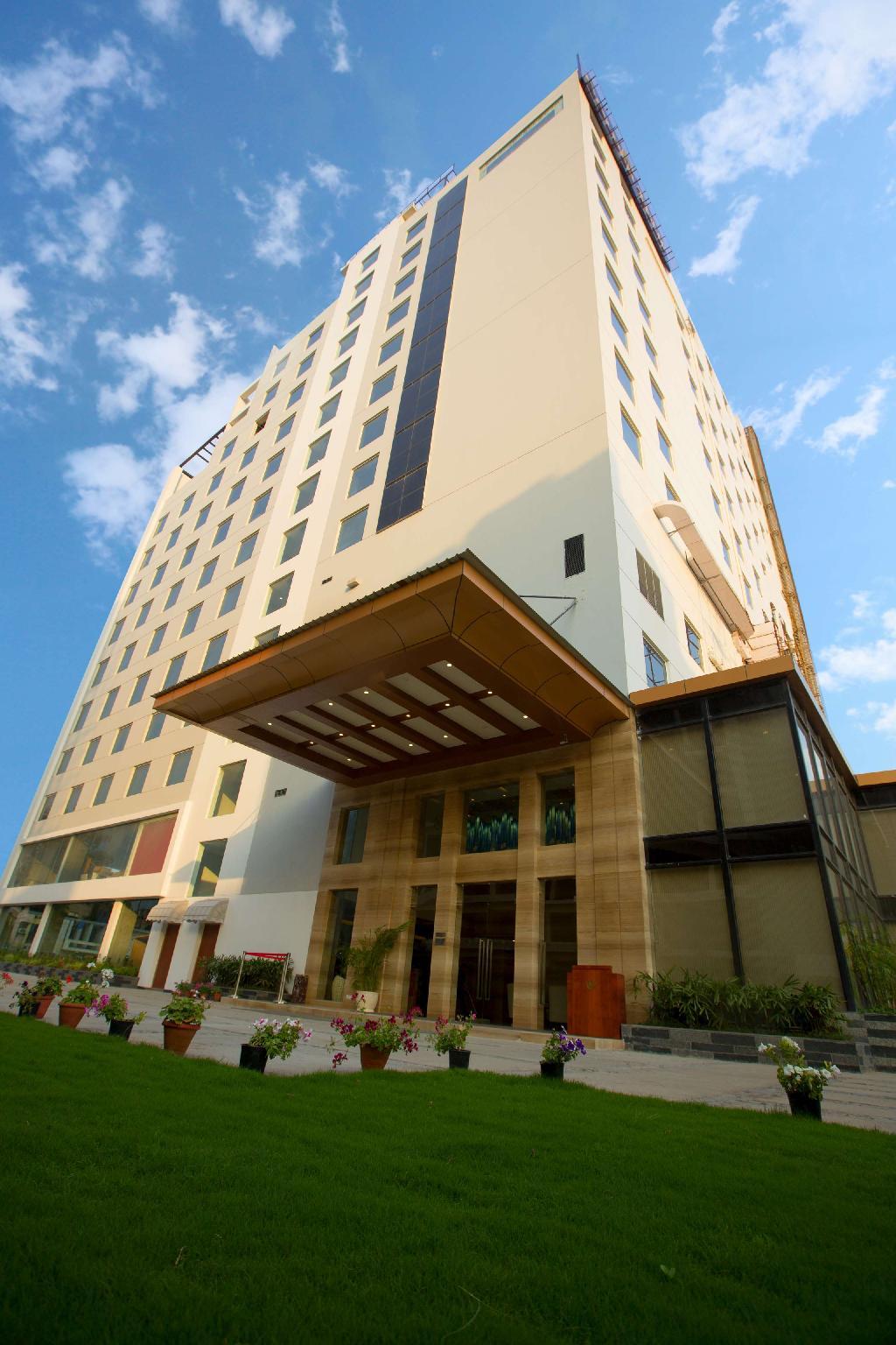 ラマダ バイ ウィンダム ガジアバード ヴァスンドハラ 写真