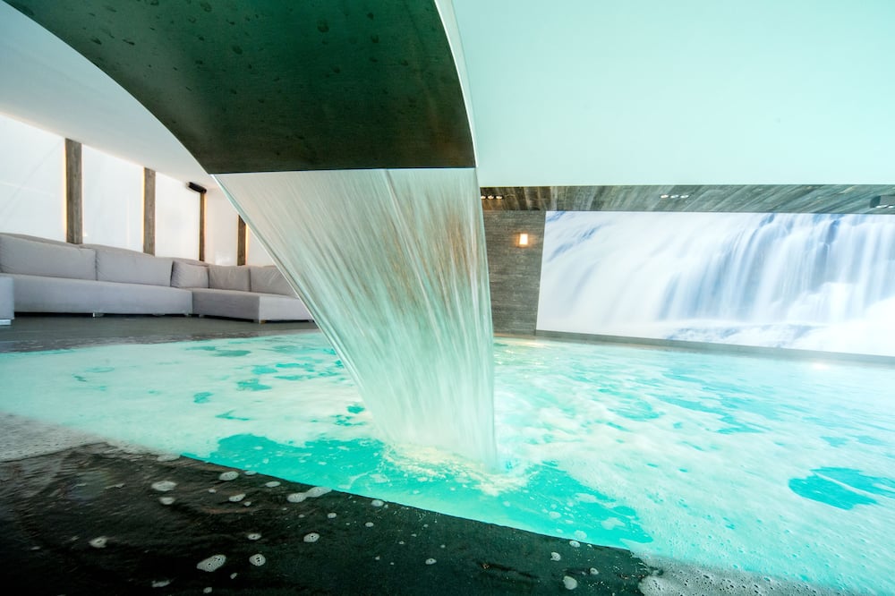 シャレー ミギ ラグジュアリー リビング アンド スパ 写真