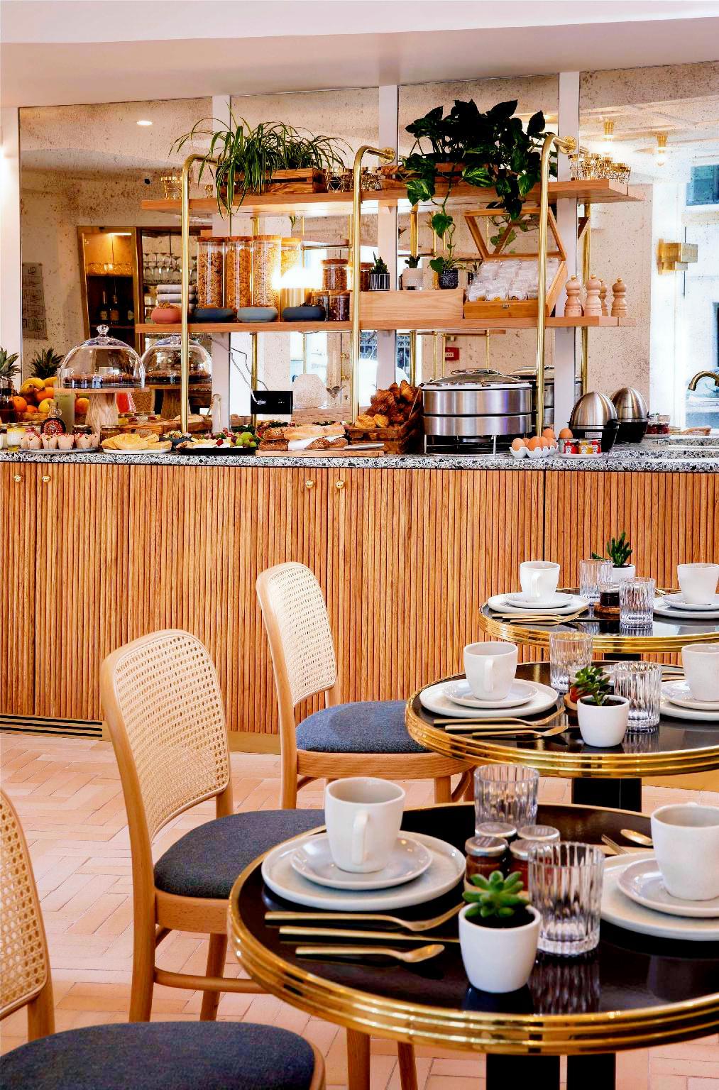 ホテル グラモン 写真