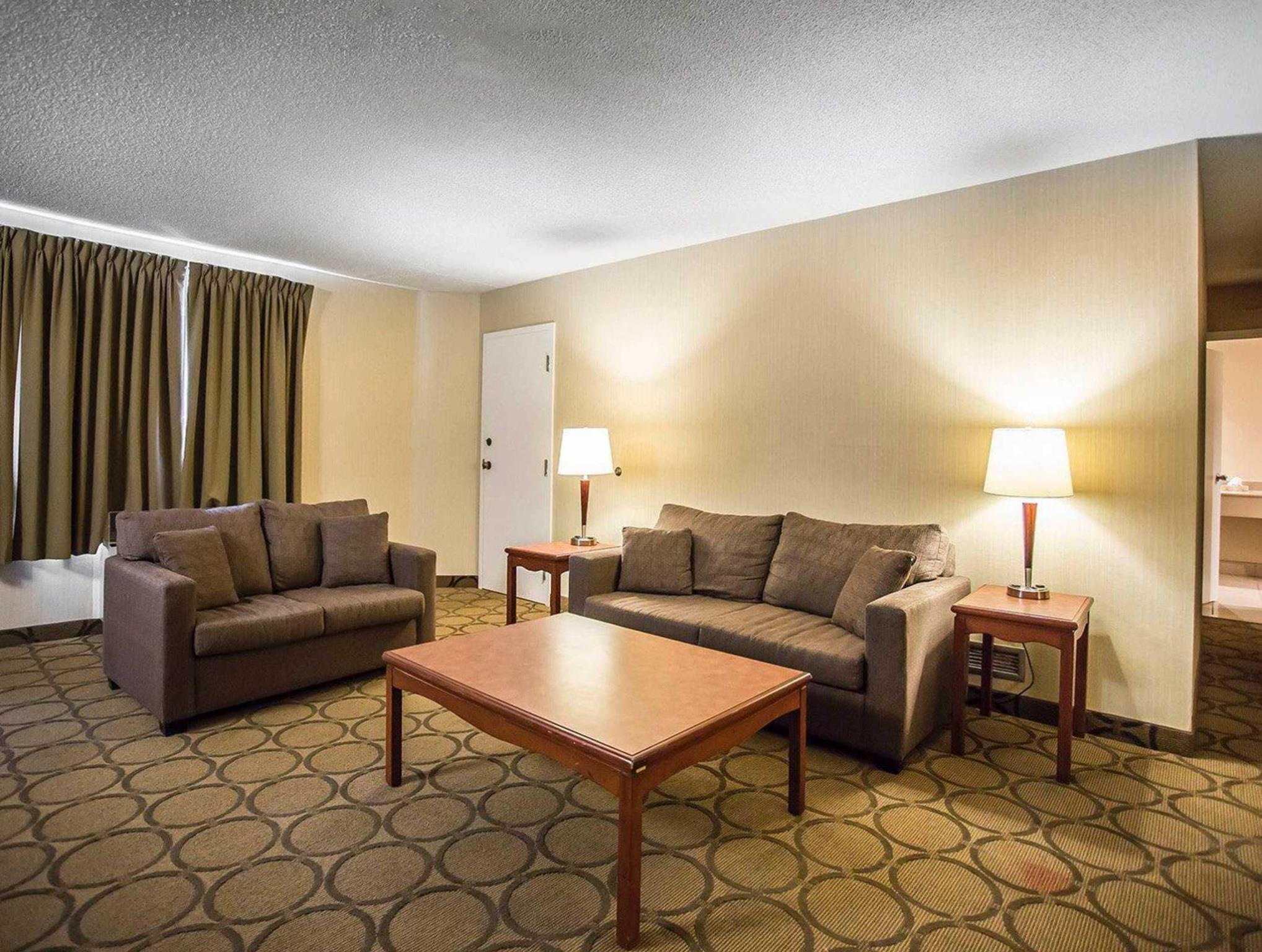 コンフォート イン オタワ ウエスト カナタ 写真