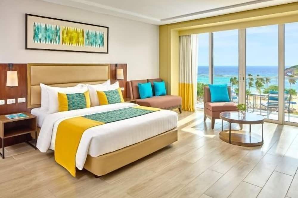 ベルモント ホテル ボラカイ ニア ニューコースト ビーチ 写真