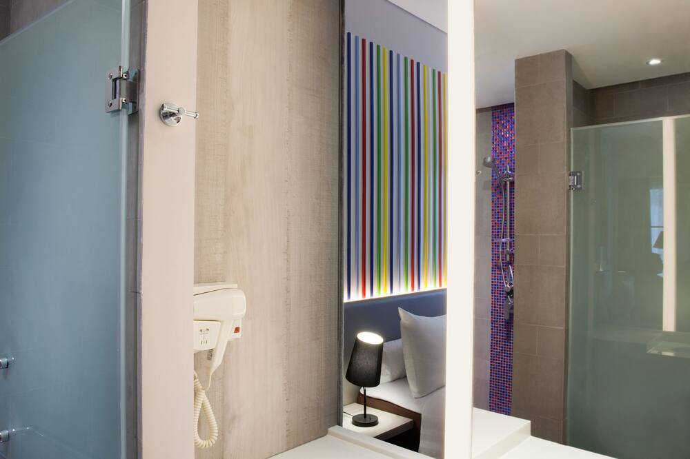 イビス スタイルズ ジャカルタ マンガ ドゥア ホテル 写真