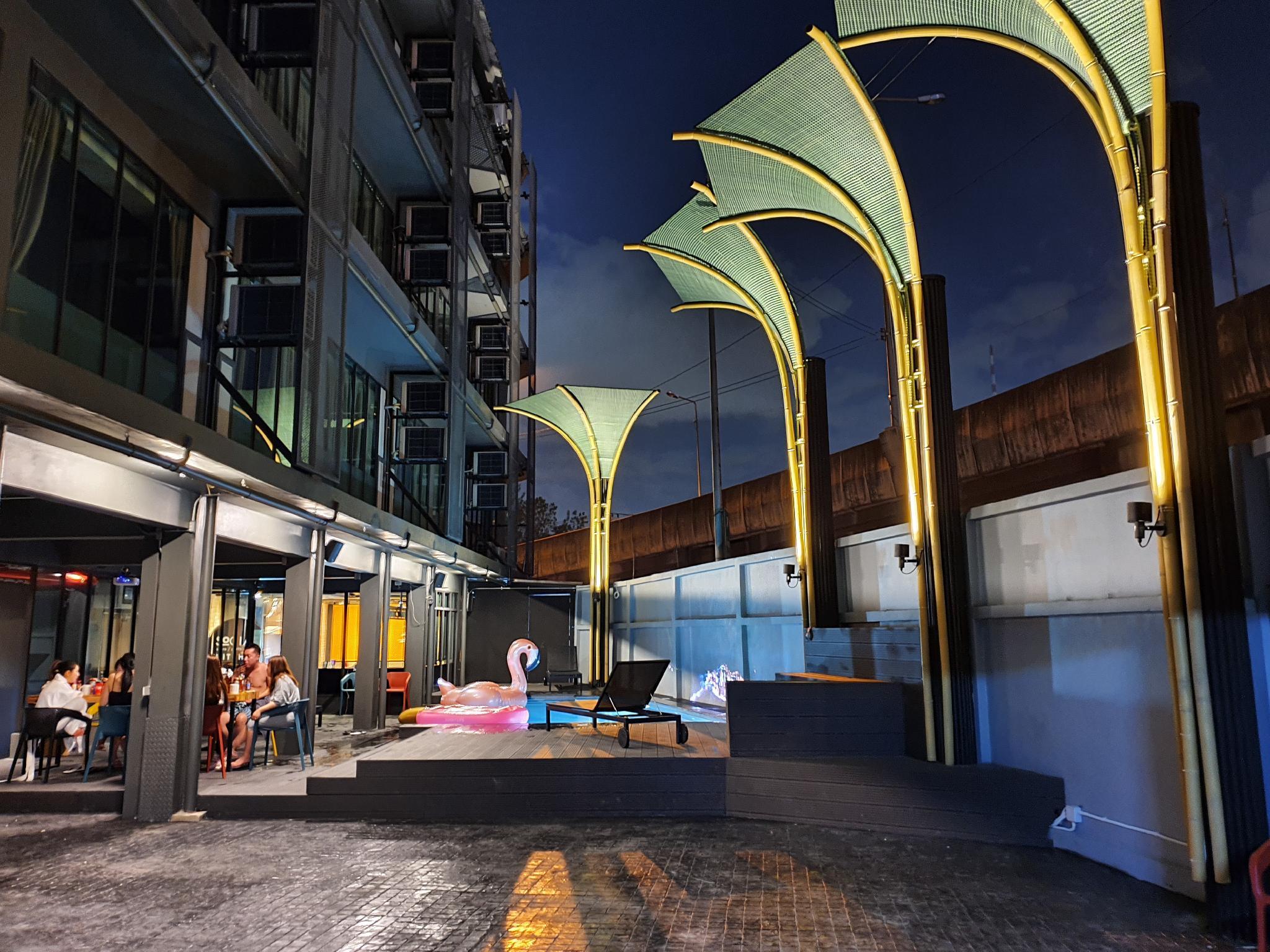 ホテル オーディナリー バンコク 写真